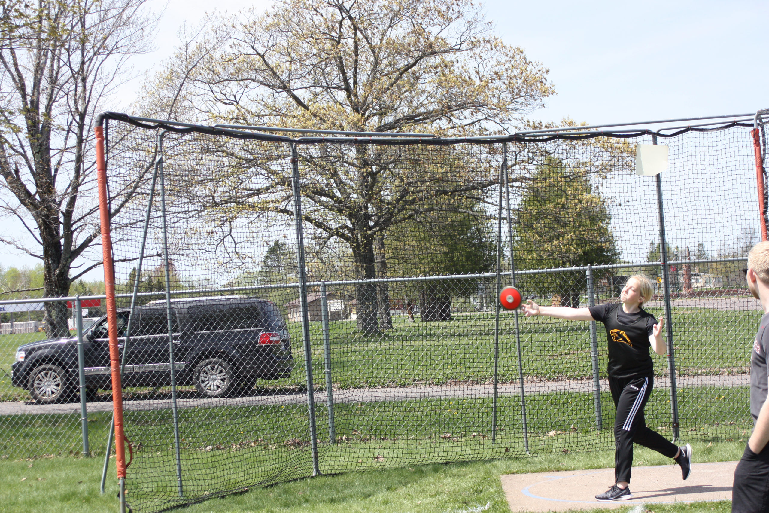 Person throwing a discus