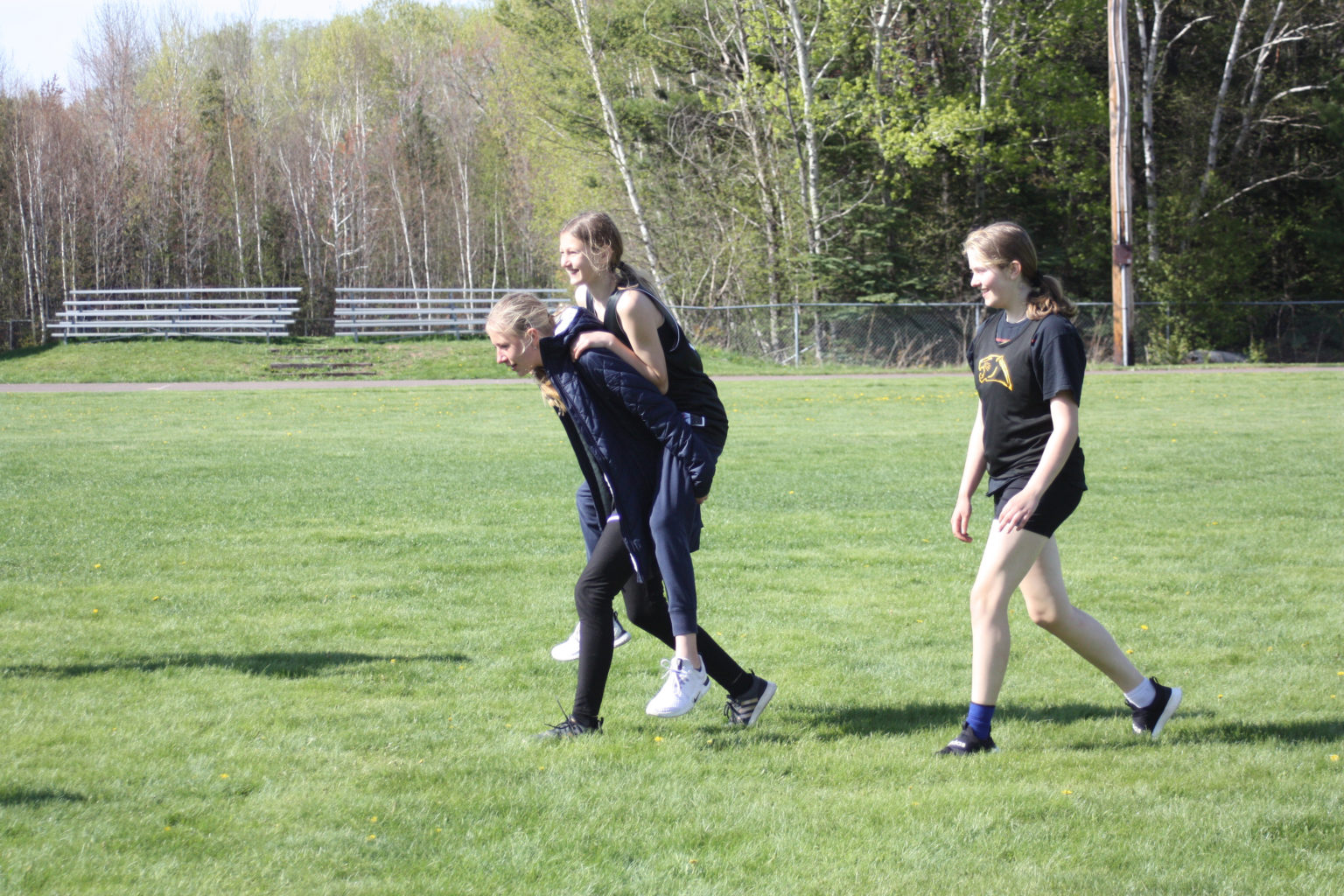 Varsity Track EwenTrout Creek School District